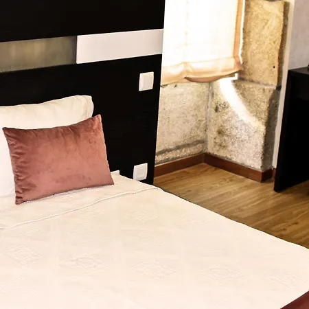 Pensionat Residencial Portas Do Sol