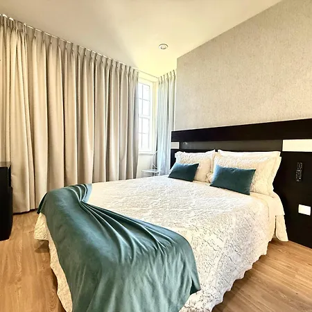 Residencial Portas Do Sol 3* فالينسا