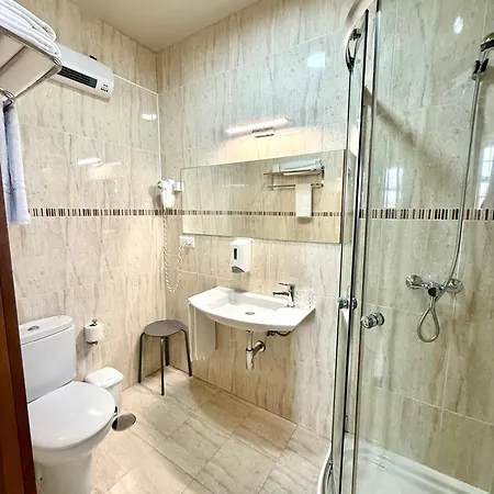 ゲストハウス Residencial Portas Do Sol