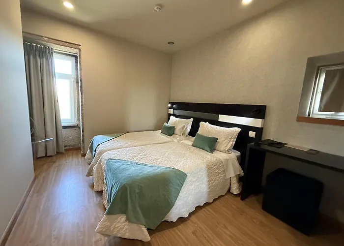 Residencial Portas Do Sol بيت ضيافة فالينسا